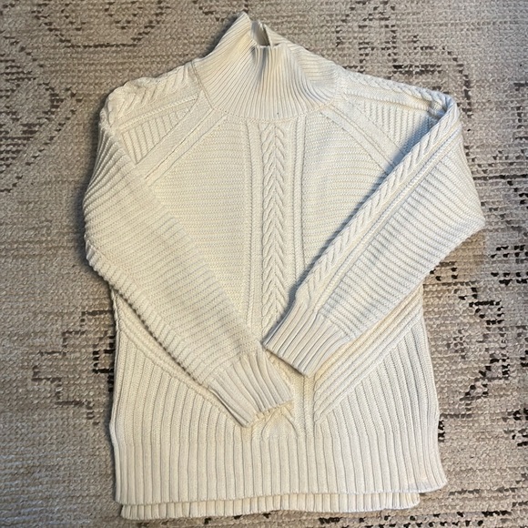 White Cable Knit Sweater from Banana Republic - Picture 6 of 6